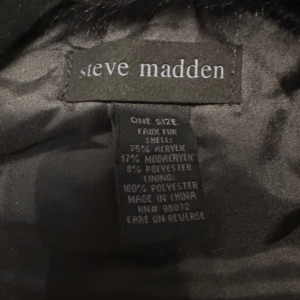 Steve Madden Black Faux Fur Stole (missing tassel) OS - Picture 2 of 4